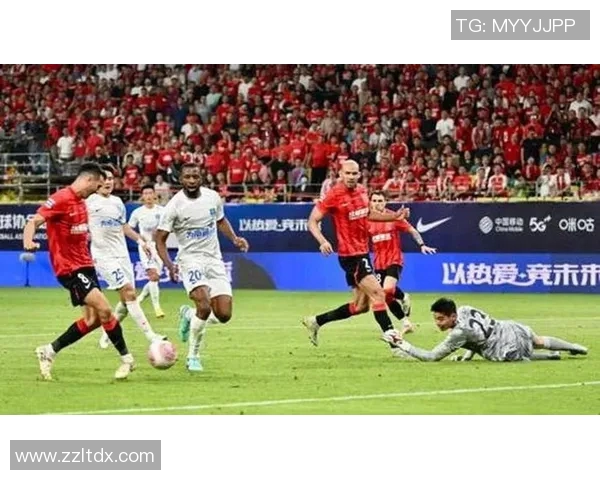 加拿大足球明星最佳阵容揭晓球迷心目中的传奇球员组合